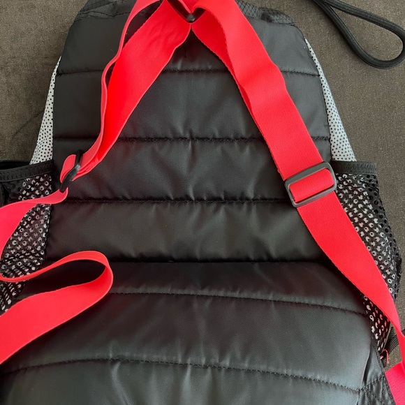 Adidas Backpack - Picture 3 of 11